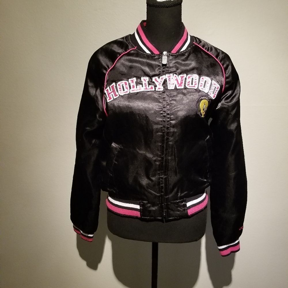 LOT 29 LUXE HOLLYWOOD LOONEY TUNES JACKET YOUTH MEDIUM. (SHD)